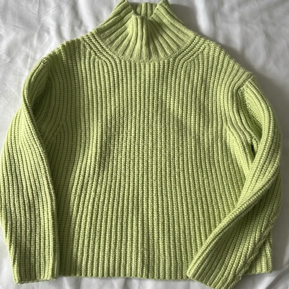 Ann Taylor Sweater S